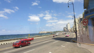 Der Malecon und el Morro, leider nur aus dem Bus heraus fotografiert